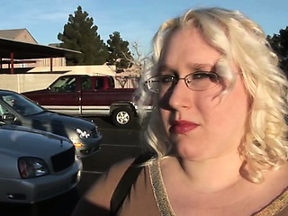 Sex with mature plump