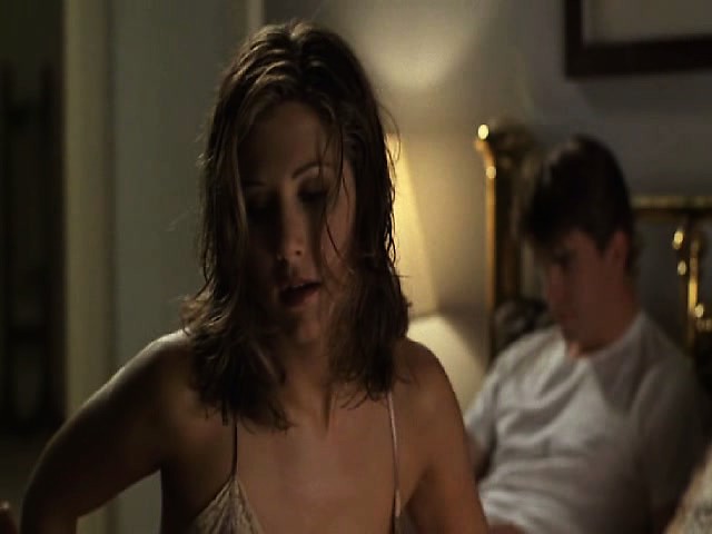 Jennifer Aniston Showing Pokey Nipples In Tank Top And Some at Nuvid