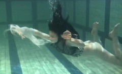 Blackhaired beauty Irina underwater