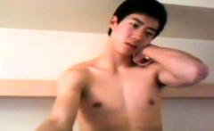 Amateur gay Asian boy jerking off