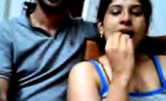 Desi couple loves flashing on webcam