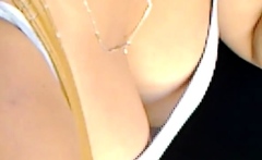 Downblouse tetona Downblouse busty