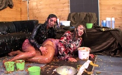 Glam Wam Fetish Lesbians Eat Out