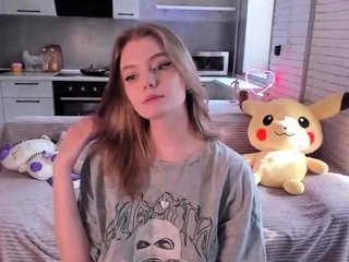 Blonde teen Sierras first erotic masturbation video