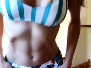 amateur blonde solo webcam