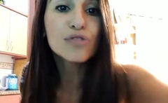 Brunette Solo Webcam Masturbation