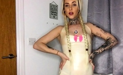 Pretty Hot Blonde Cam Babe Masturbate Solo on Cam