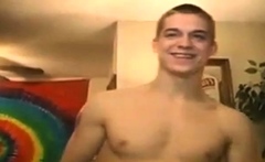 TWO HUNG MATES GIVE IT TO A BLONDE LAD