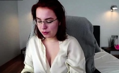 Brunette Solo Webcam Masturbation