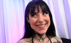 Awlivv Goes Crazy When Horny Doctor Dick Hits Her Soft Spot