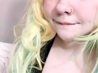 Sexy amateur blonde fingers and toys her wet pussy