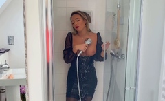 Brunette Milf Big ASS Bounces On Cock