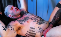 Tattooed Guy Fills His Bum With Big Toys