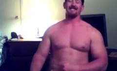 Ginger Muscle Stud Masturbates on Webcam